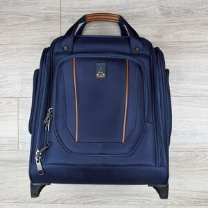Travelpro Crew VersaPack Rolling Underseat Carry-On USB Port Patriot Blue Navy